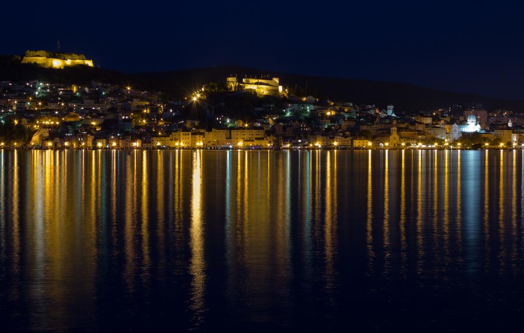 Urban City Center Apartamento Šibenik Exterior foto